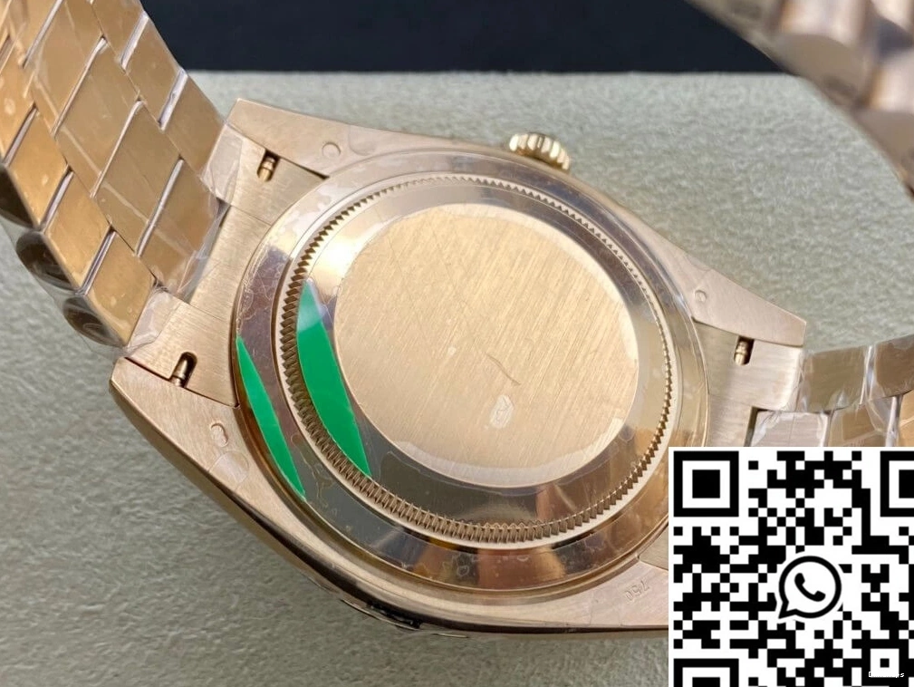 Date EW Black Factory Dial Day 40MM Rolex 0915